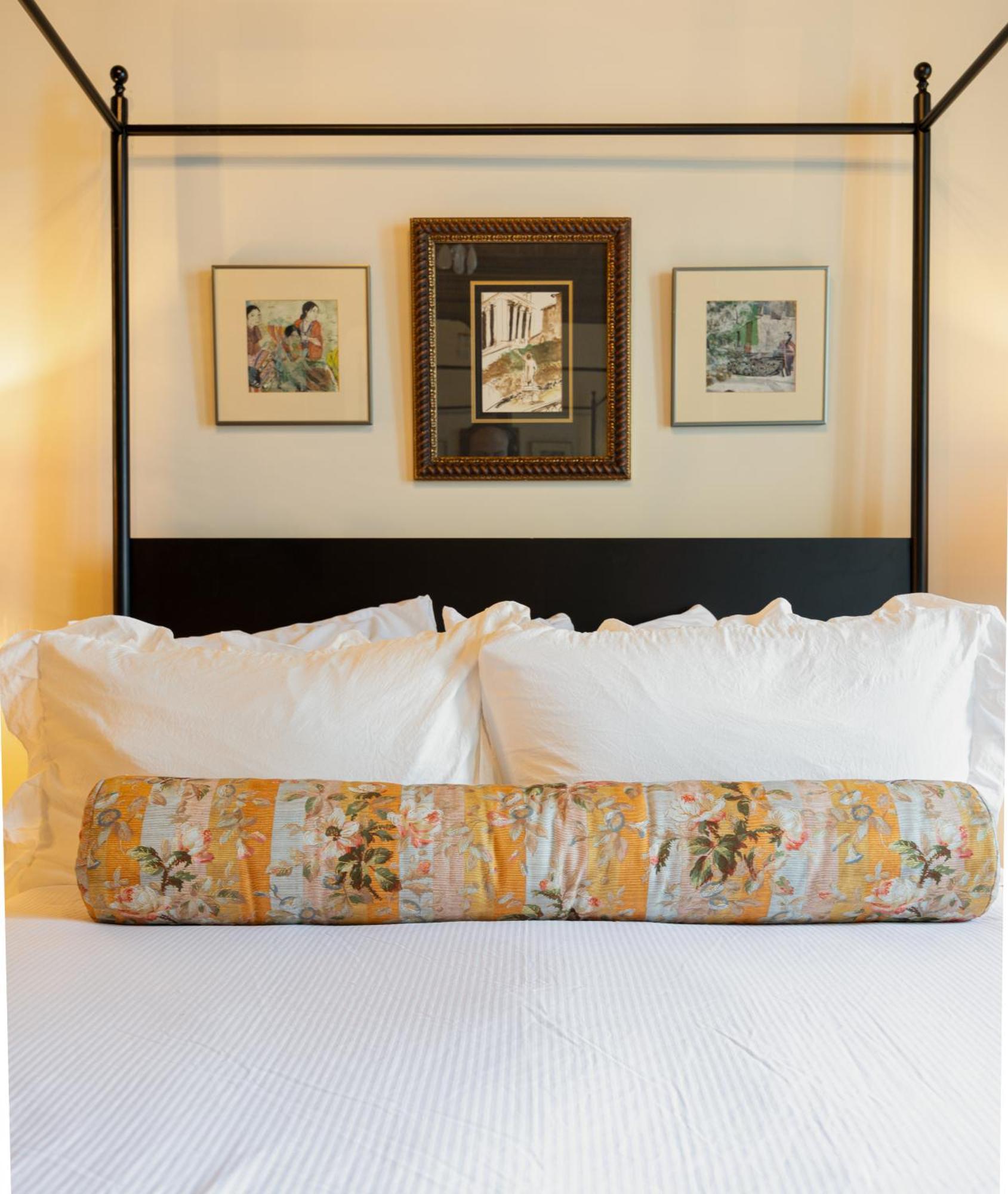 Hotel Cleo, Knoxville Downtown, A Tribute Portfolio Hotel Extérieur photo